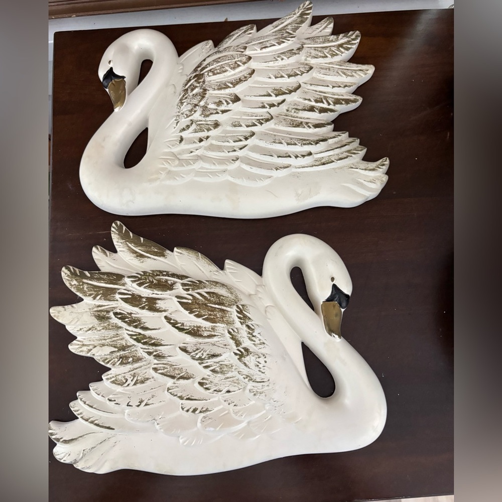 Vintage Chalkware Swan Plaques Miller Studio’s 1960’s Elegant White  Gold Swan